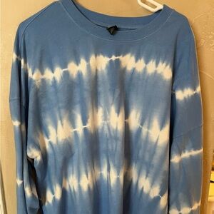 Wild Fable Women’s Tie Dye Sweatshirt Size XL Baby Blue Workout Casual Lounging